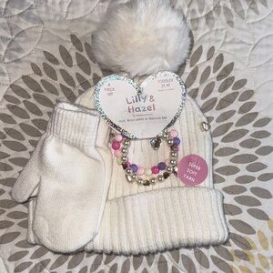 New Lily & Hazel White Kids Hat with rhinestones & Mitten Set plus 2 bracelets.